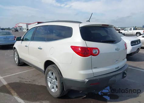 2012 Chevrolet Traverse 2Lt z USA, uszkodzony, nr VIN 1GNKVJED8CJ143246